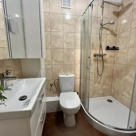 Ohmyhome-plac Zawiszy