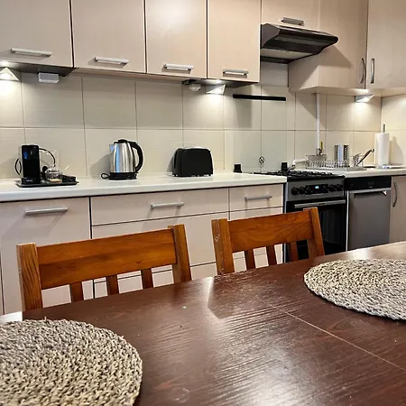 Ohmyhome-plac Zawiszy