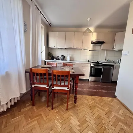 Ohmyhome-plac Zawiszy Apartamento *