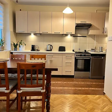 Apartment Ohmyhome-plac Zawiszy
